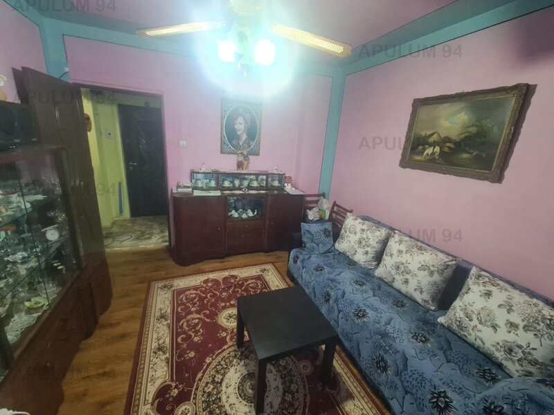 Apartament cu 2 camere de vanzare in Campina - Zona semicentrala